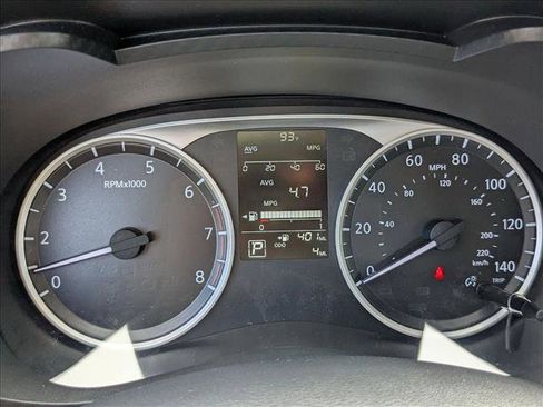 New 2025 Nissan Versa S image 10