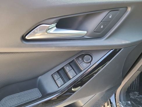 New 2026 Chevrolet Equinox LT w/ Safety and Technology Package image 29