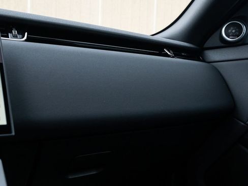 Used 2024 Land Rover Range Rover Evoque S image 29