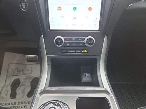 Certified 2024 Ford Edge ST-Line AWD/4WD image 31