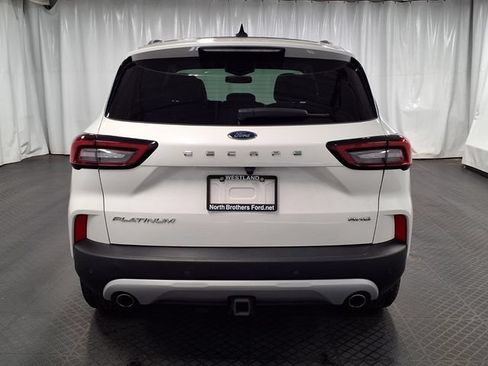 Used 2024 Ford Escape Platinum w/ Premium Technology Package AWD/4WD image 8