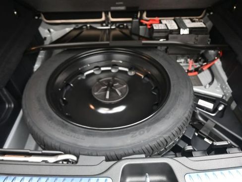 New 2026 Mercedes-Benz GLC 300 image 14