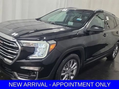 Used 2022 GMC Terrain SLT w/ Infotainment Package II image 1