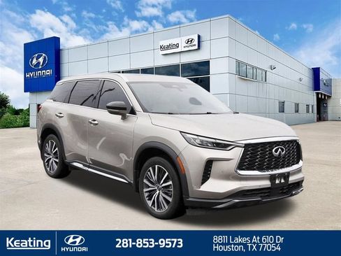 Used 2023 INFINITI QX60 Sensory w/ Vision Package AWD/4WD image 3
