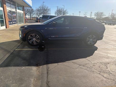 Used 2024 Cadillac Lyriq Luxury image 4