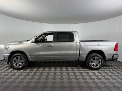 Used 2025 RAM 1500 Big Horn AWD/4WD image 10