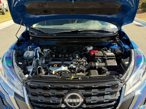 Used 2023 Nissan Kicks SV image 30