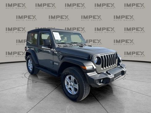 Used 2020 Jeep Wrangler Sport S image 7