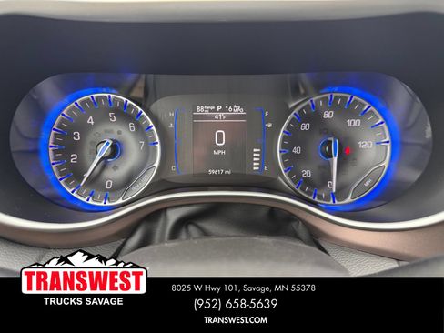 Used 2024 Chrysler Voyager LX FWD image 12