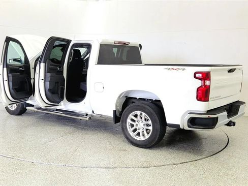 Used 2023 Chevrolet Silverado 1500 LT image 11