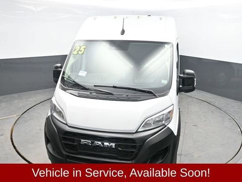 Used 2025 RAM ProMaster 2500 w/ Convenience Group image 23