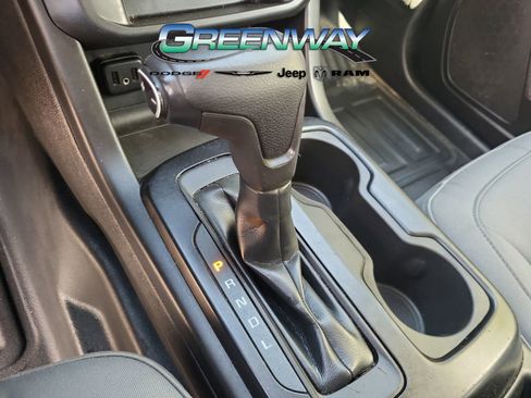 Used 2019 Chevrolet Colorado W/T w/ WT Convenience Package RWD image 19