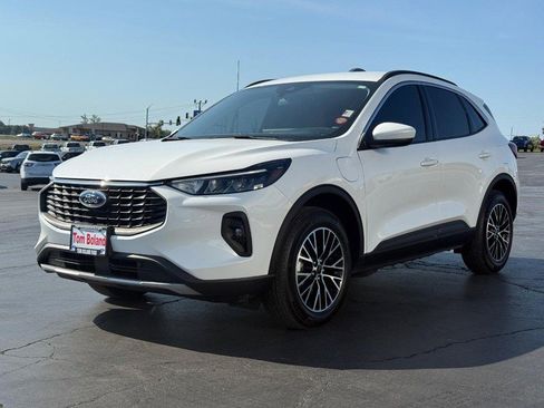 Used 2024 Ford Escape SE image 8