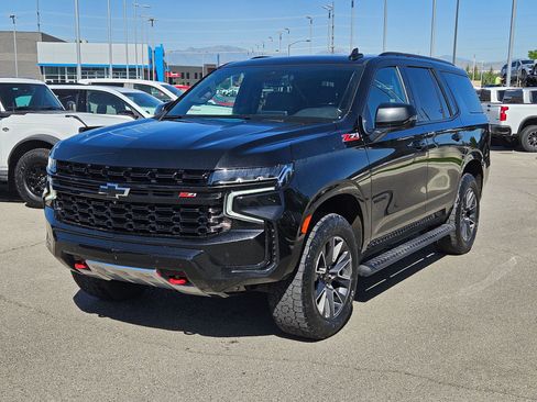 Used 2024 Chevrolet Tahoe Z71 w/ Z71 Off-Road Package AWD/4WD image 8