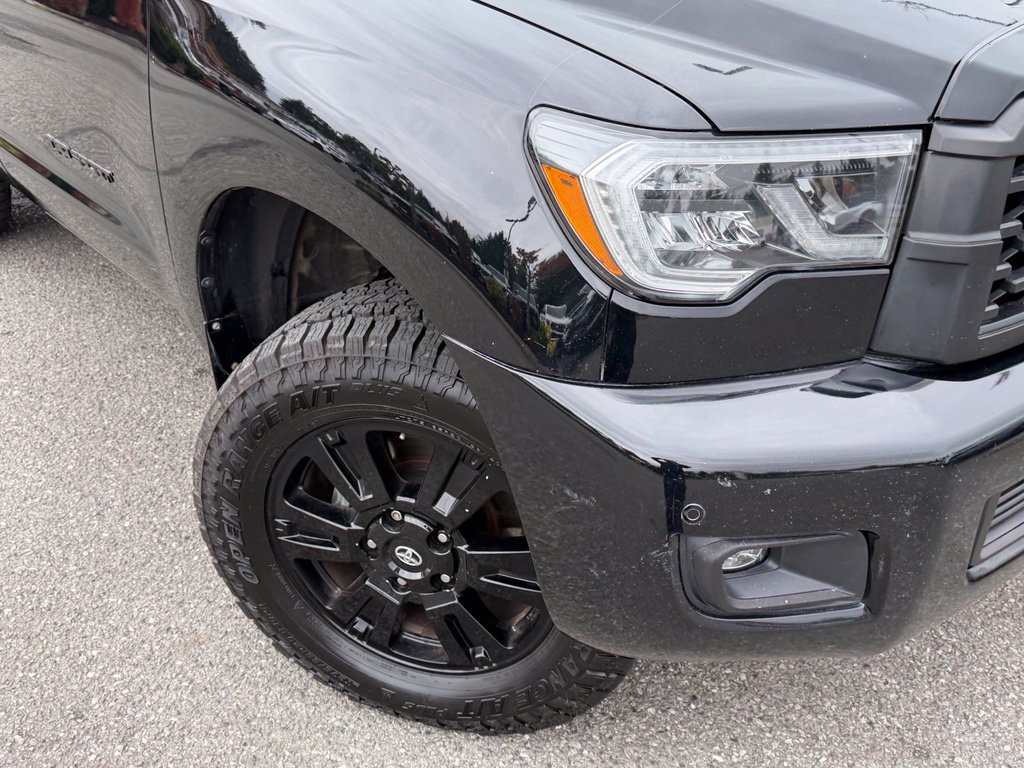 Used 2018 Toyota Sequoia TRD Sport AWD/4WD image 2