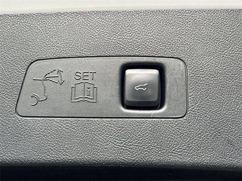 Used 2020 Lincoln Corsair Reserve w/ Equipment Group 201A image 37