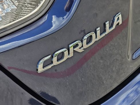 Used 2024 Toyota Corolla LE FWD image 7