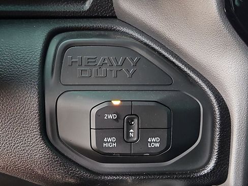 Certified 2026 RAM 3500 Laramie w/ Sport Appearance Package AWD/4WD image 27