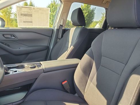 New 2026 Nissan Rogue S image 10