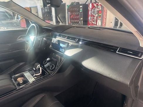 Used 2021 Land Rover Range Rover Velar S image 15