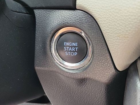 Used 2019 Toyota RAV4 XLE Premium w/ Cold Weather Package FWD image 30