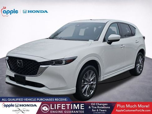 Used 2024 MAZDA CX-5 AWD 2.5 S w/ Premium Package image 3