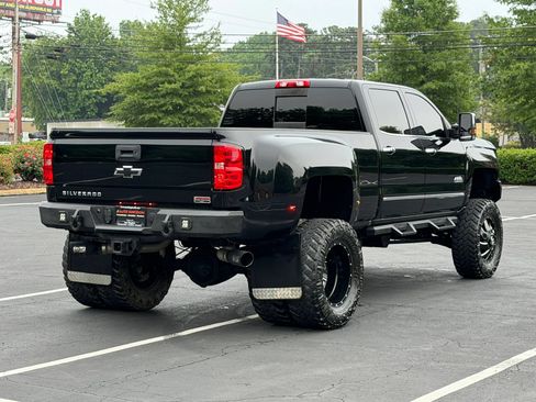 Used 2018 Chevrolet Silverado 3500 High Country w/ Duramax Plus Package AWD/4WD image 6
