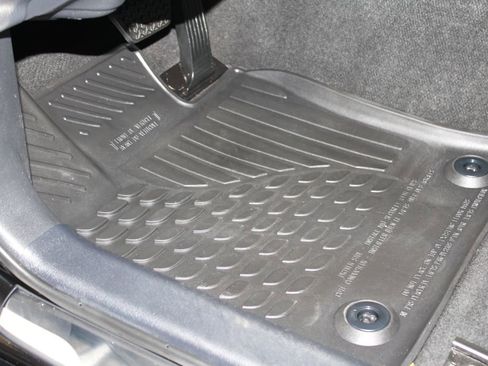 Used 2024 Toyota Camry SE FWD image 32