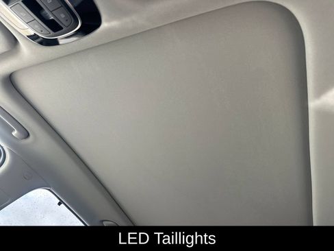 Used 2023 Hyundai Santa Fe SEL w/ Premium Package AWD/4WD image 20