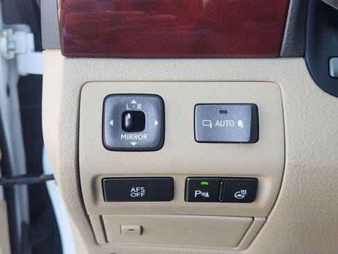 Used 2009 Lexus LS 460 image 22