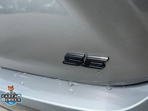 Used 2026 Toyota Camry SE FWD image 43