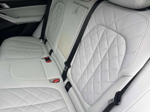 Certified 2024 BMW X5 xDrive50e w/ Premium Package AWD/4WD image 13