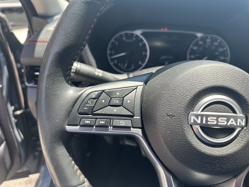 Used 2024 Nissan Sentra SR w/ SR Premium Package FWD image 12