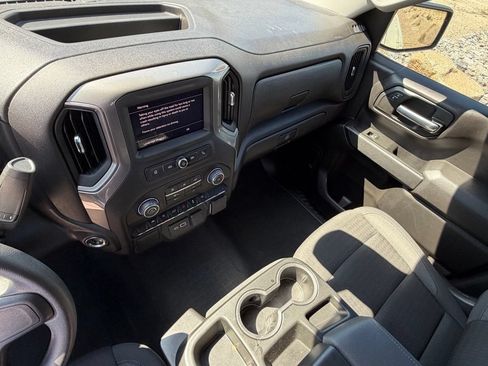 Used 2025 Chevrolet Silverado 1500 Custom RWD image 17