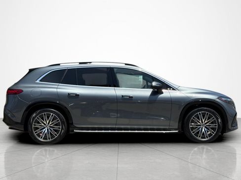 New 2026 Mercedes-Benz EQS 550 4MATIC SUV image 6