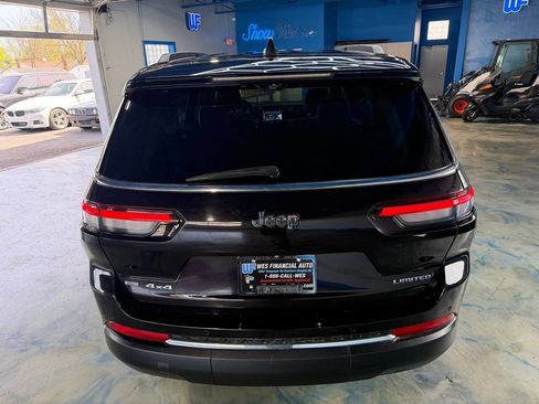 Used 2022 Jeep Grand Cherokee L Limited AWD/4WD image 13