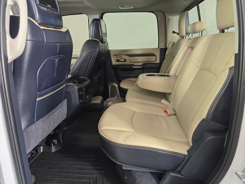 Used 2023 RAM 3500 Limited AWD/4WD image 35