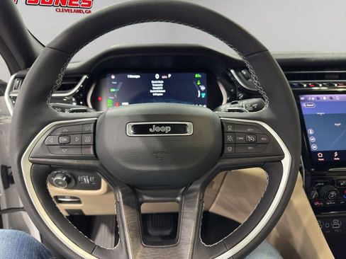 New 2024 Jeep Grand Cherokee Limited 4xe image 23