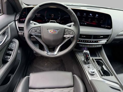 New 2026 Cadillac CT5 V w/ Technology Package AWD/4WD image 3