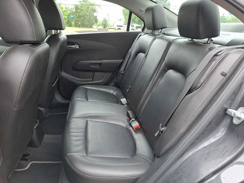 Used 2018 Chevrolet Sonic Premier FWD image 8