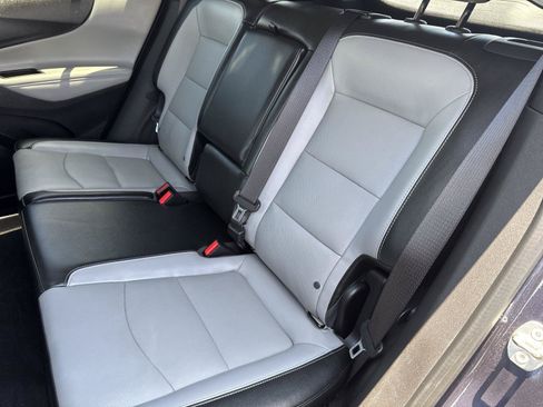 Used 2018 Chevrolet Equinox Premier FWD image 33