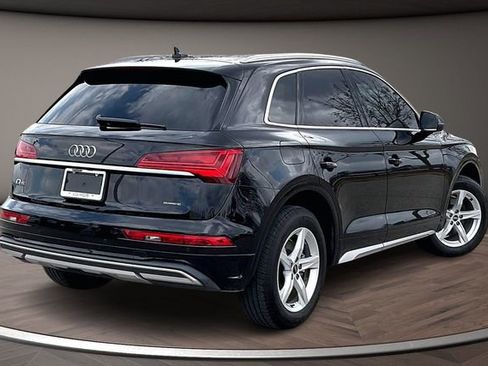 Used 2021 Audi Q5 2.0T Premium image 2