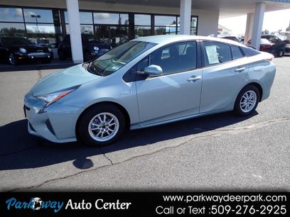Used 2016 Toyota Prius Two