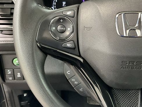 Used 2022 Honda HR-V EX image 9
