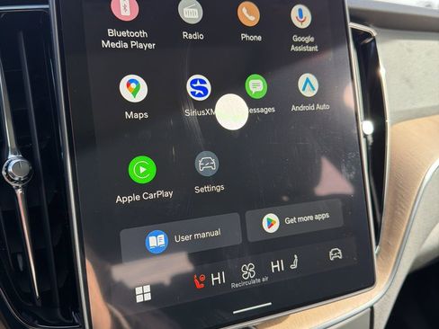 New 2026 Volvo XC60 B5 Plus w/ Protection Package Premier image 24