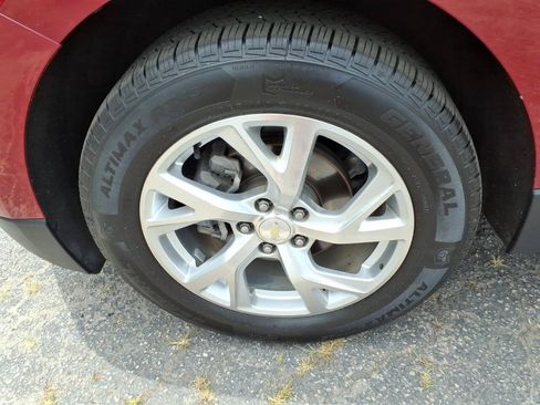 Used 2019 Chevrolet Equinox LT FWD image 11