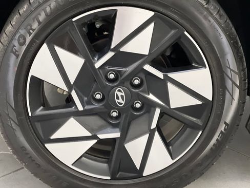 Used 2024 Hyundai Kona SEL FWD image 68