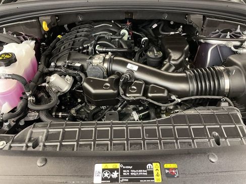 New 2025 Jeep Grand Cherokee L Limited image 19