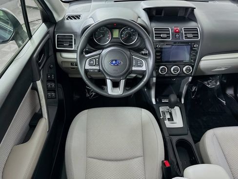 Used 2018 Subaru Forester 2.5i Premium w/ All-Weather Package AWD/4WD image 3