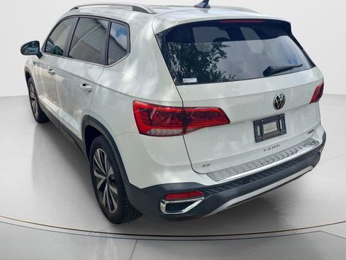 Used 2022 Volkswagen Taos SE image 10